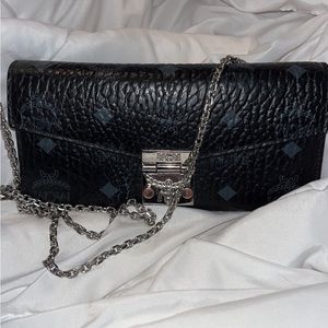 MCM wallet/chain